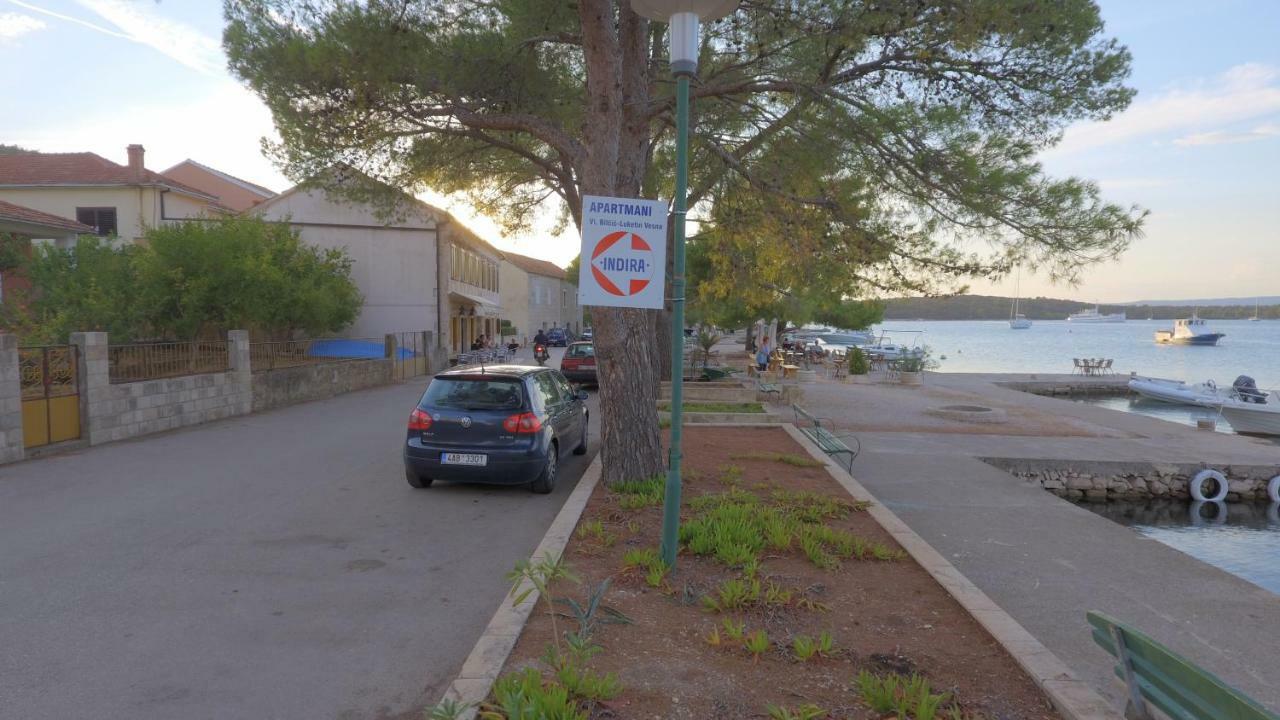 Apartments Indira Lovište Екстериор снимка
